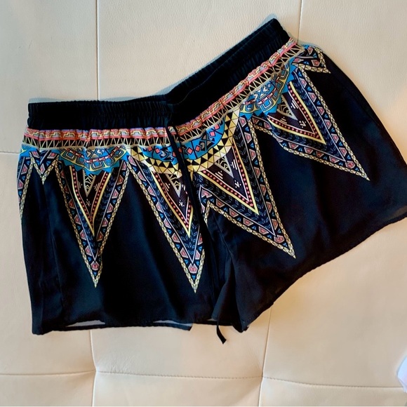 Jealous tomato Large - Picture 1 of 8